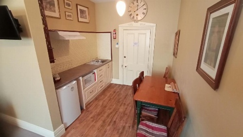 Blakes Manor Self Contained Heritage Accommodation image 27