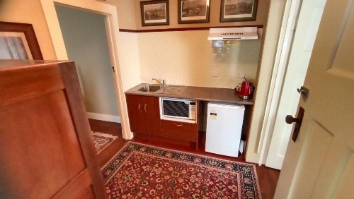 Blakes Manor Self Contained Heritage Accommodation image 30